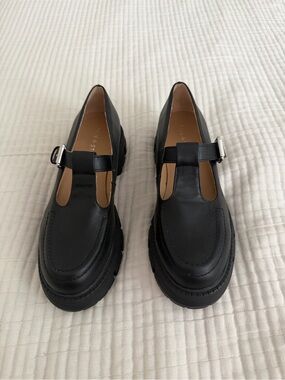 Sun+Stone Women’s Luna loafers Black T-Strap Chunky Loafer - Size 7